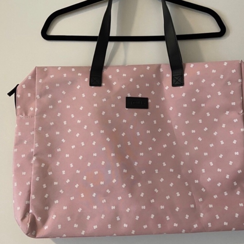 EXTRA SALE🌟 Tous pink tote 🐻